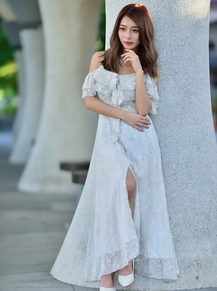 [Mzsock] NO.200 vivi Cao Yuanyuan suspender high-slit long skirt with high heels and beautiful legs street photography#[105P]-19