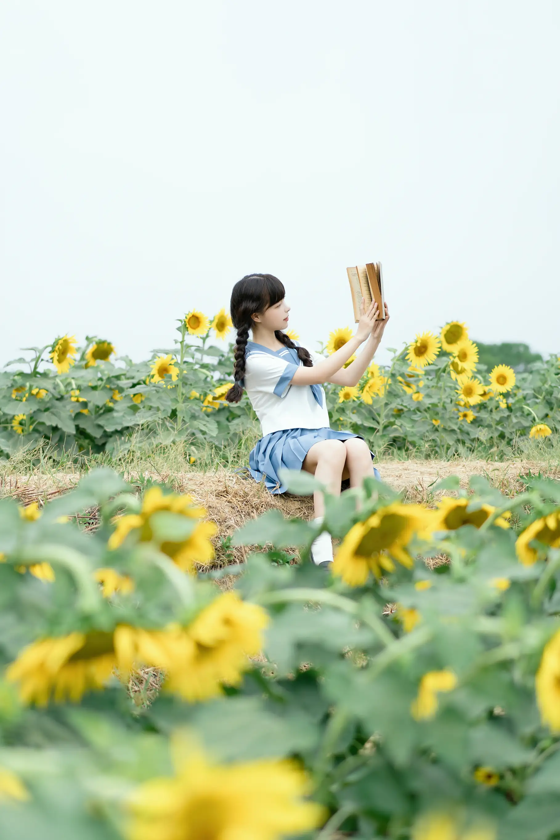 [YITUYU] 2022.11.20 Vol.2484 – Sunflower Appointment Variety of small shadows#[27P]-16